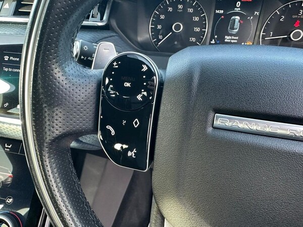 Used Land Rover Range Rover Velar 2018 for sale - 69876895: Photo 20