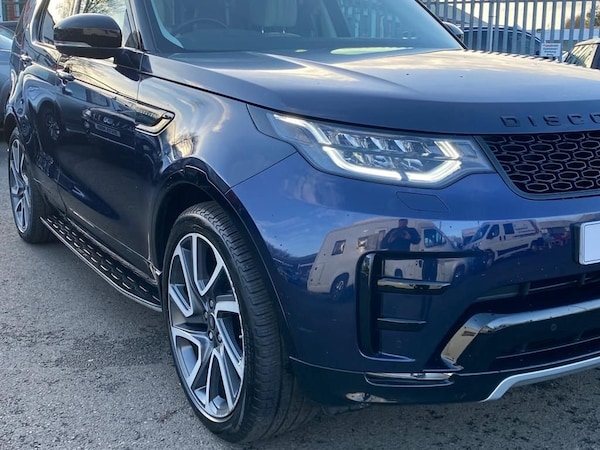 Used Land Rover Discovery 2017 for sale - 68907466: Photo 11