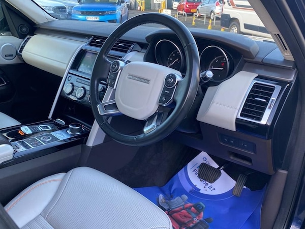 Used Land Rover Discovery 2017 for sale - 68907466: Photo 20