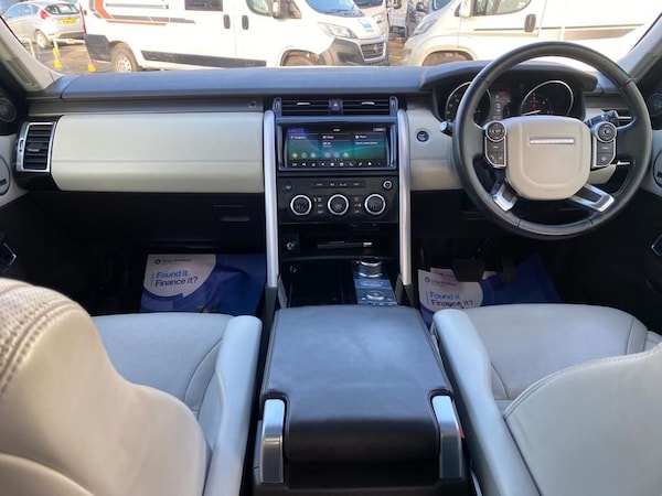 Used Land Rover Discovery 2017 for sale - 68907466: Photo 33