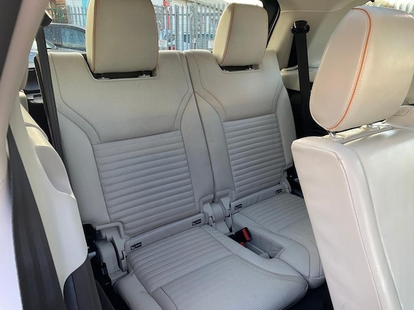 Used Land Rover Discovery 2017 for sale - 68907466: Photo 34