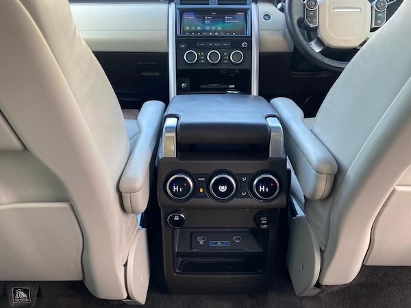 Used Land Rover Discovery 2017 for sale - 68907466: Photo 35