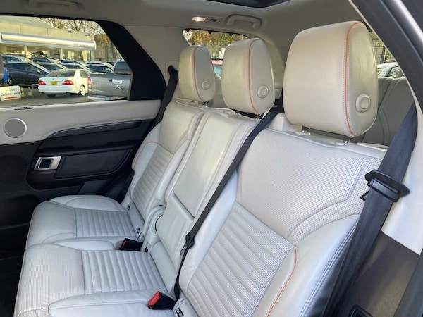 Used Land Rover Discovery 2017 for sale - 68907466: Photo 45