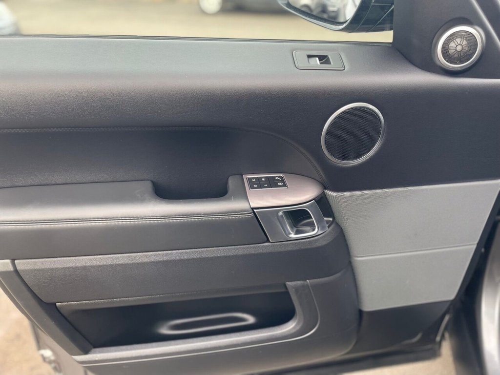 Used Land Rover Range Rover Sport 2017 for sale - 77636710: Photo 36