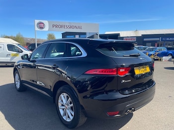 Used Jaguar F-Pace 2018 for sale - 77798276: Photo
