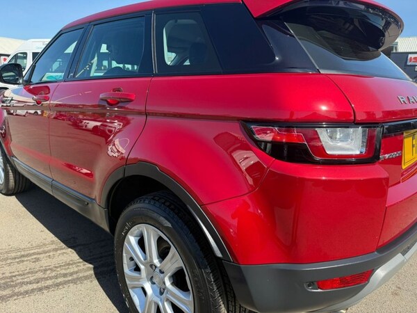 Used Land Rover Range Rover Evoque 2018 for sale - 74260871: Photo 9