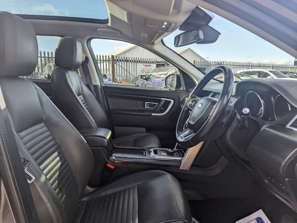 Used Land Rover Discovery Sport 2017 for sale - 72866304: Photo 10