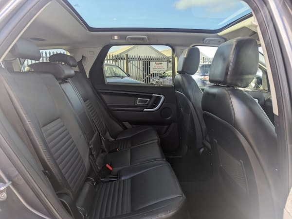 Used Land Rover Discovery Sport 2017 for sale - 72866304: Photo 20