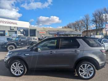 Used Land Rover Discovery Sport 2017 for sale - 72866304: Photo