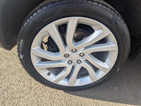 Used Land Rover Discovery Sport 2017 for sale - 72866304: Photo 8
