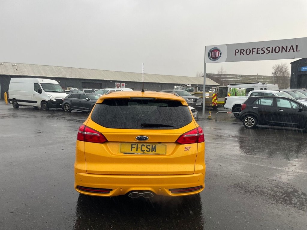 Used Ford Focus 2016 for sale - 76900710: Photo 11