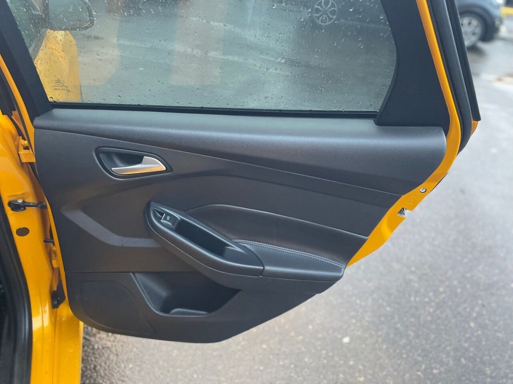 Used Ford Focus 2016 for sale - 76900710: Photo 21