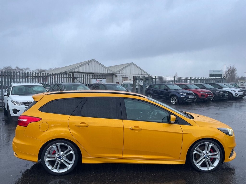 Used Ford Focus 2016 for sale - 76900710: Photo 7