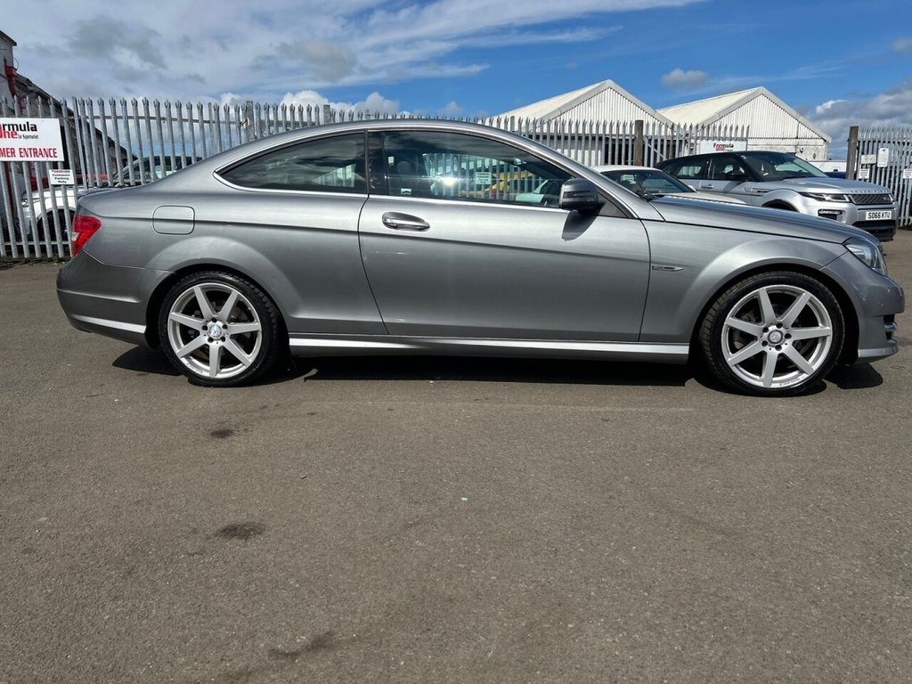 Used Mercedes-Benz C Class 2015 for sale - 77669040: Photo 14