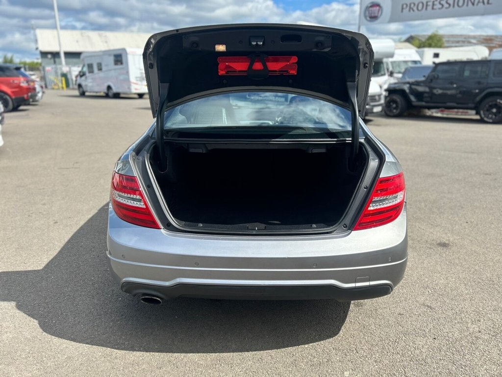 Used Mercedes-Benz C Class 2015 for sale - 77669040: Photo 15