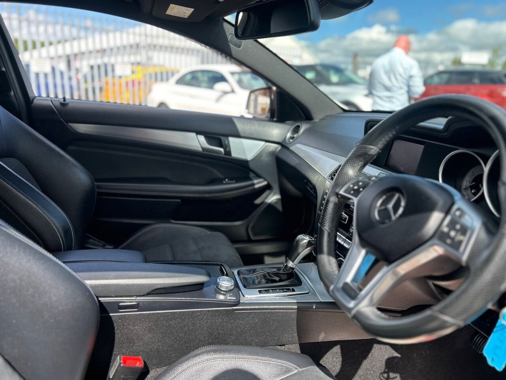 Used Mercedes-Benz C Class 2015 for sale - 77669040: Photo 18