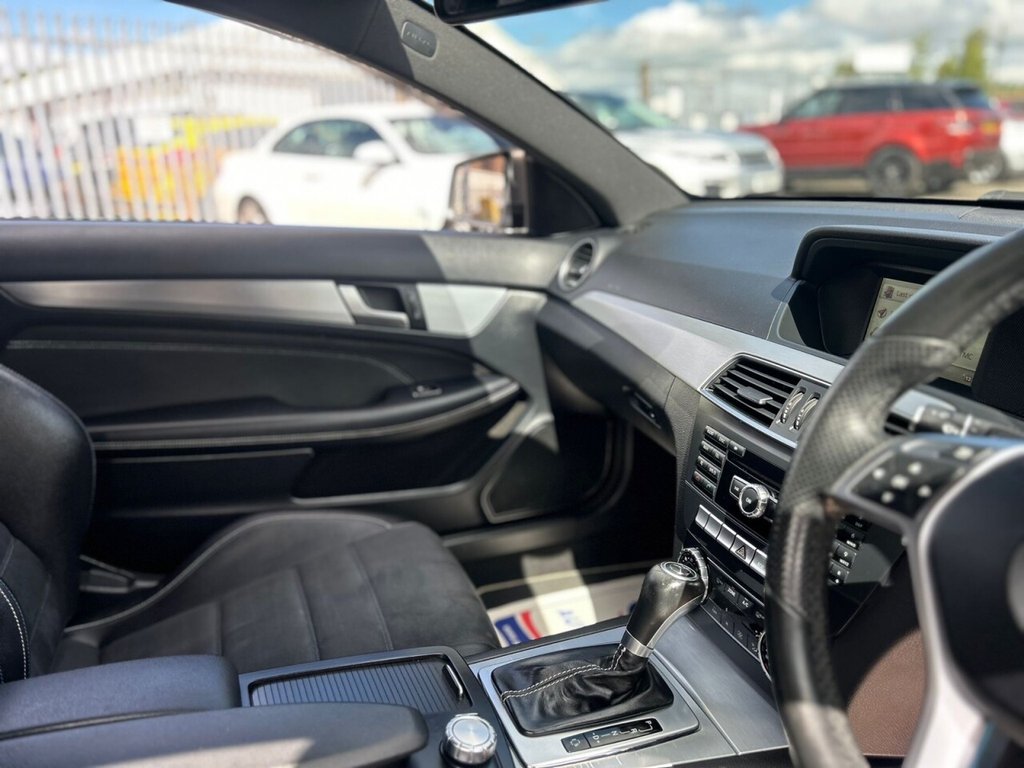 Used Mercedes-Benz C Class 2015 for sale - 77669040: Photo 19