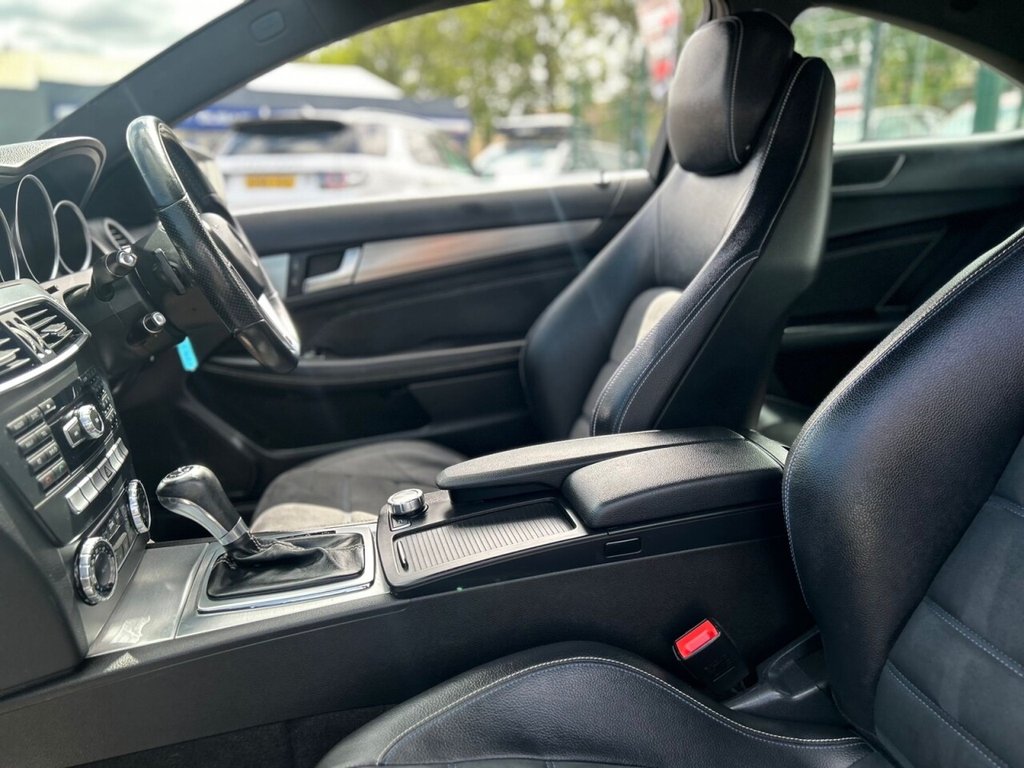 Used Mercedes-Benz C Class 2015 for sale - 77669040: Photo 30