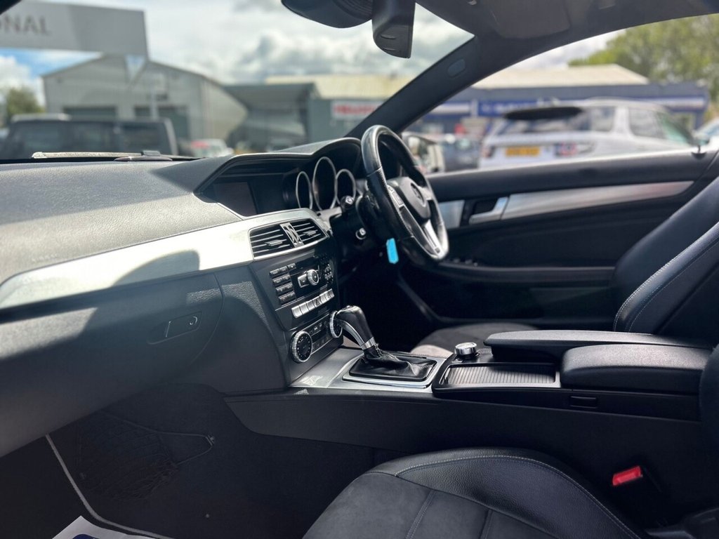 Used Mercedes-Benz C Class 2015 for sale - 77669040: Photo 31