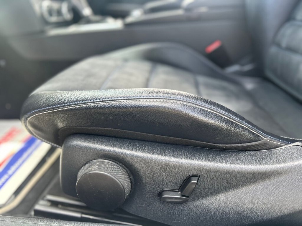 Used Mercedes-Benz C Class 2015 for sale - 77669040: Photo 32