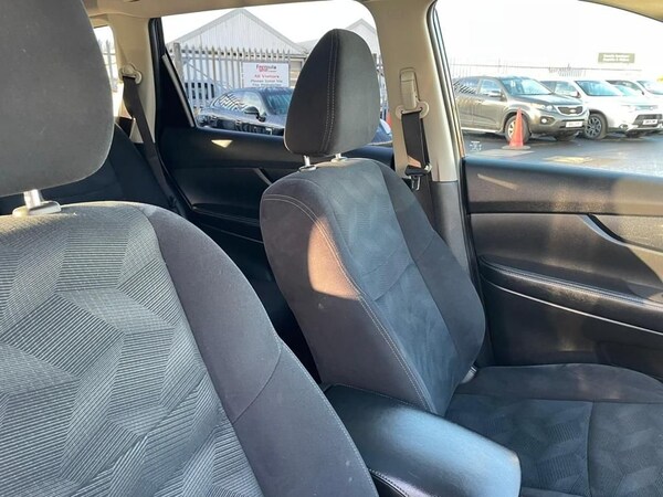 Used Nissan X-Trail 2015 for sale - 69945846: Photo 22
