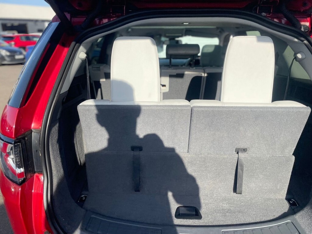 Used Land Rover Discovery 2018 for sale - 69793793: Photo 24