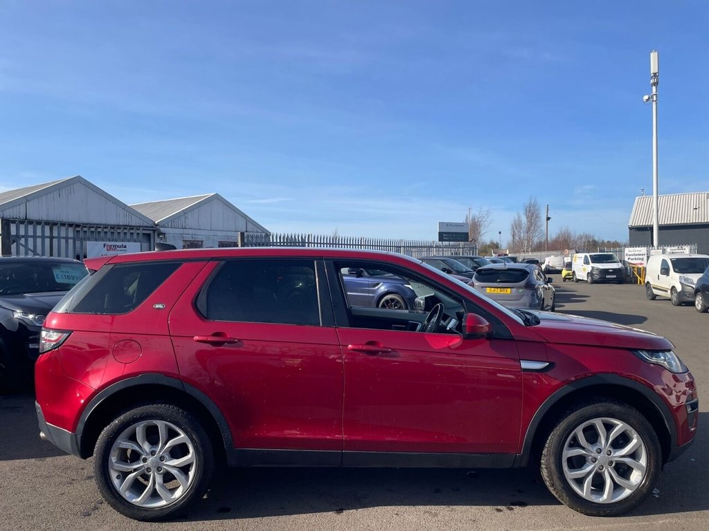 Used Land Rover Discovery 2018 for sale - 69793793: Photo 8