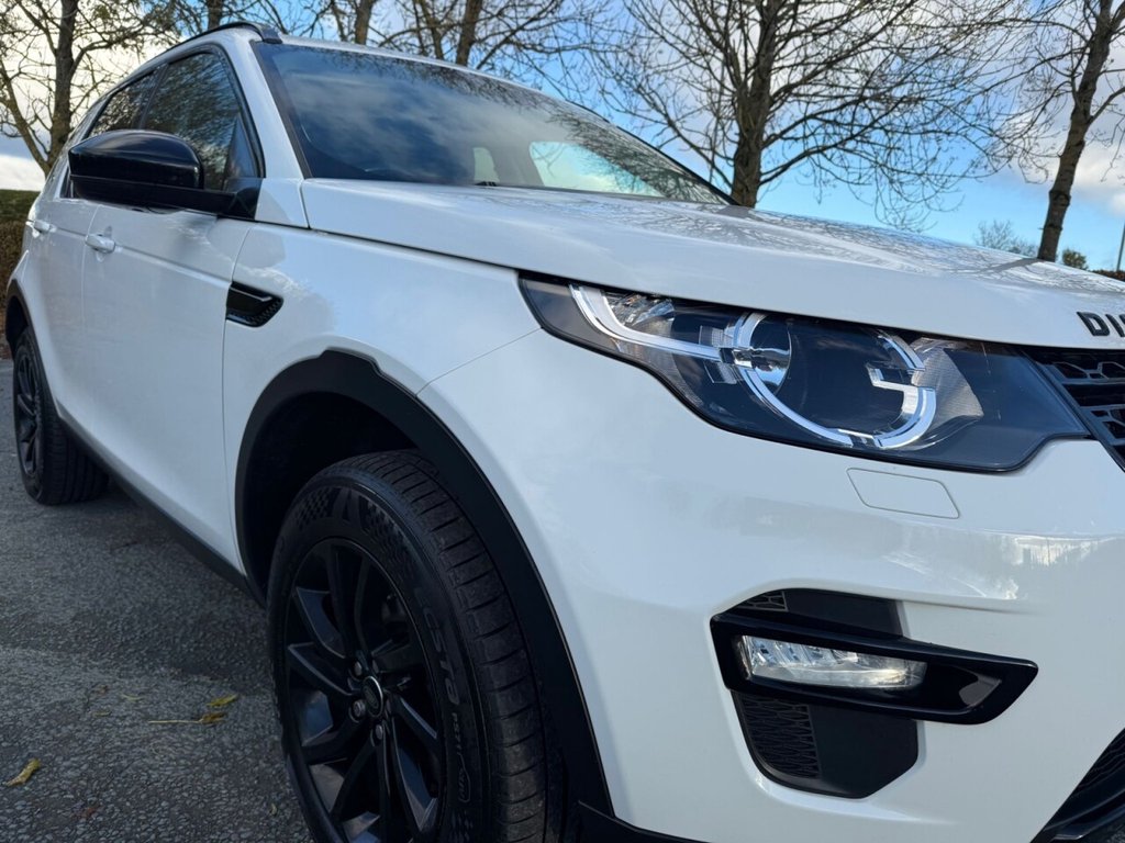 Used Land Rover Discovery Sport 2017 for sale - 76323377: Photo 12