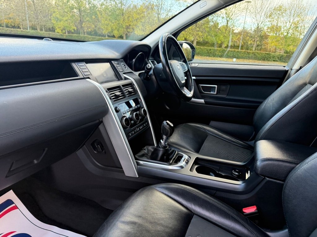 Used Land Rover Discovery Sport 2017 for sale - 76323377: Photo 39