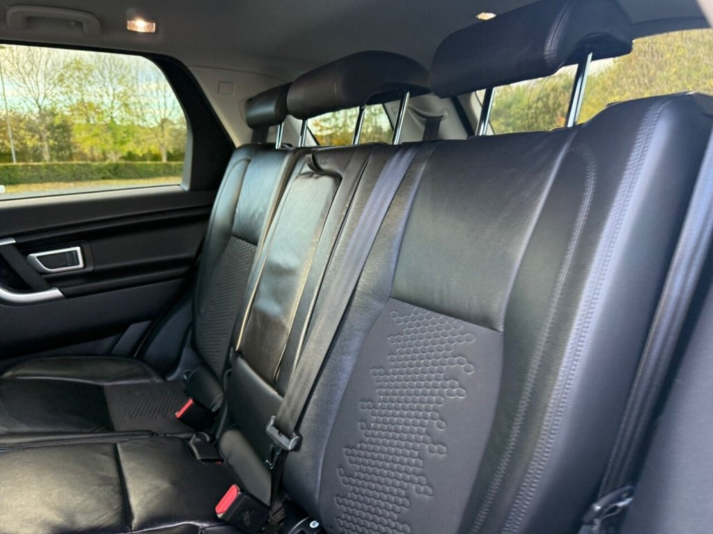 Used Land Rover Discovery Sport 2017 for sale - 76323377: Photo 41