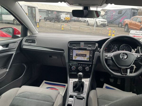 Used Volkswagen Golf 2017 for sale - 69945829: Photo 33