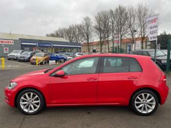 Used Volkswagen Golf 2017 for sale - 69945829: Photo