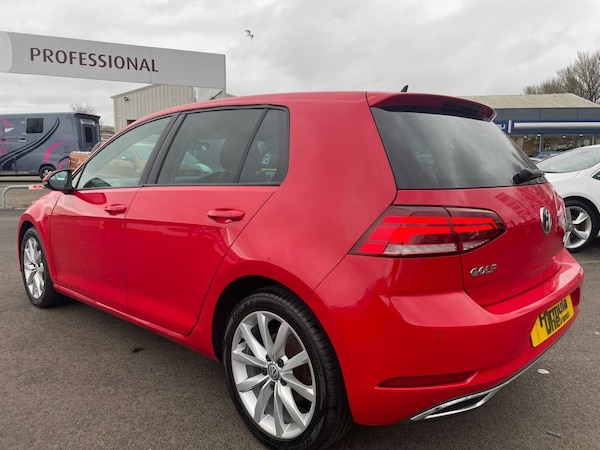 Used Volkswagen Golf 2017 for sale - 69945829: Photo 5