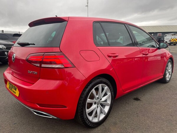 Used Volkswagen Golf 2017 for sale - 69945829: Photo 7