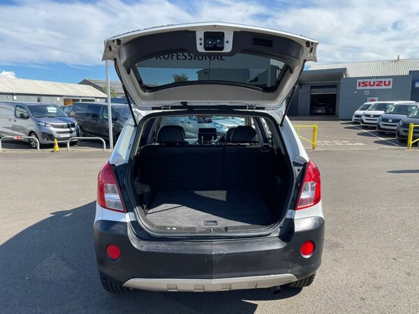 Used Vauxhall Antara 2015 for sale - 69945828: Photo 13
