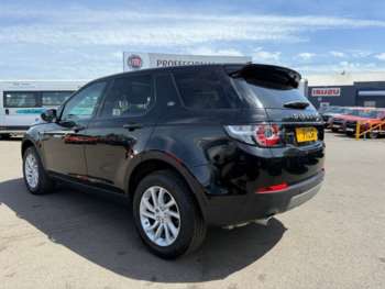 Used Land Rover Discovery Sport 2018 for sale - 74675258: Photo