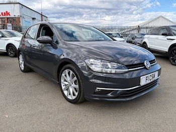 Used Volkswagen Golf 2018 for sale - 77967479: Photo