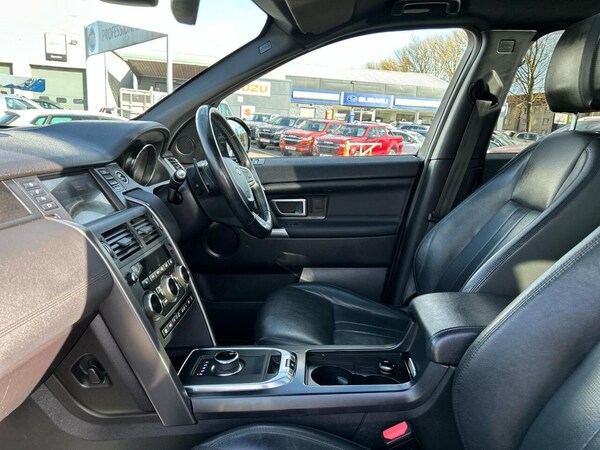 Used Land Rover Discovery Sport 2018 for sale - 74028736: Photo 34