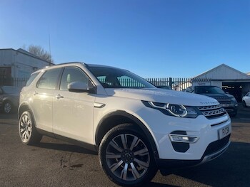 Used Land Rover Discovery Sport 2017 for sale - 76973438: Photo