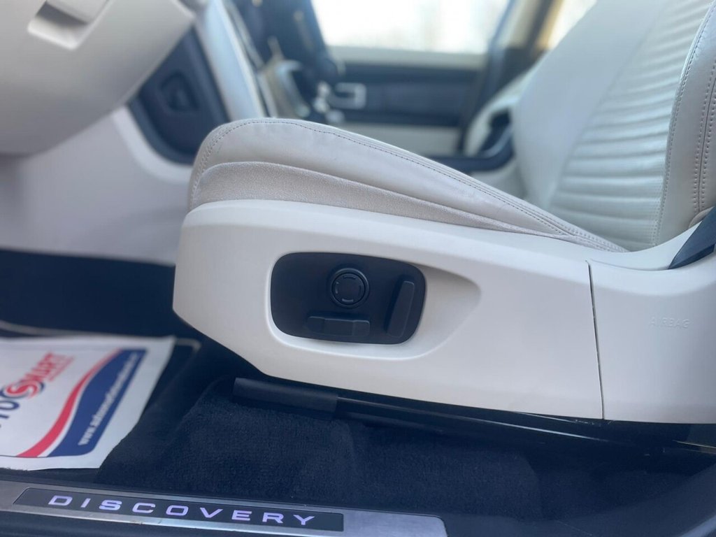 Used Land Rover Discovery Sport 2017 for sale - 76973438: Photo 34