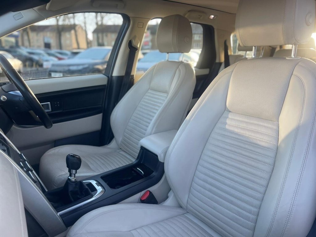 Used Land Rover Discovery Sport 2017 for sale - 76973438: Photo 36