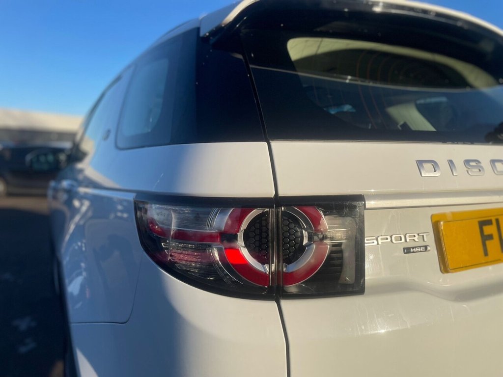 Used Land Rover Discovery Sport 2017 for sale - 76973438: Photo 6