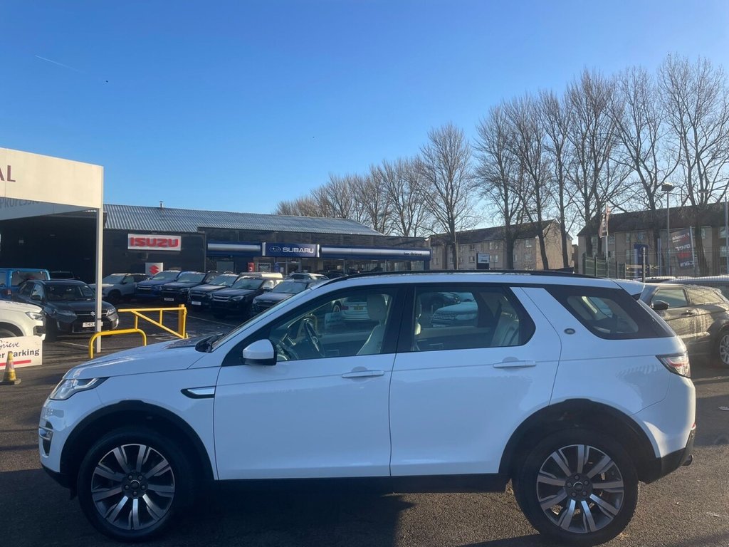 Used Land Rover Discovery Sport 2017 for sale - 76973438: Photo 7