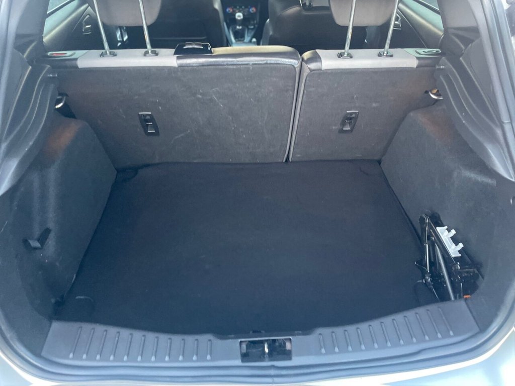 Used Ford Focus 2015 for sale - 77161695: Photo 25