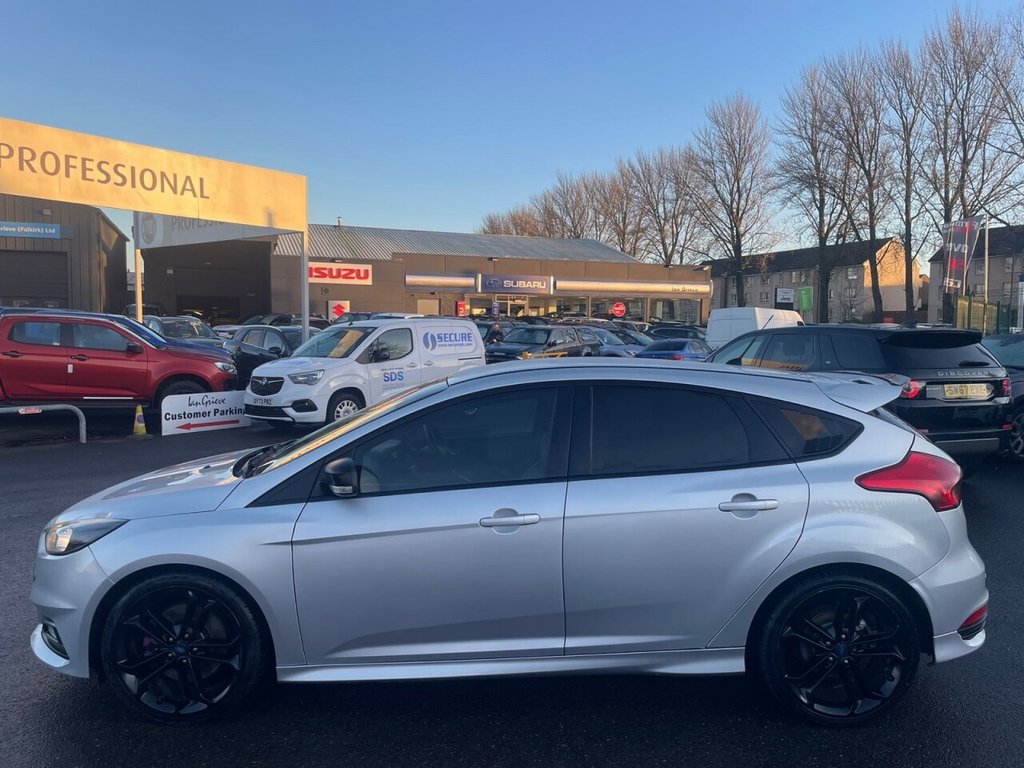 Used Ford Focus 2015 for sale - 77161695: Photo 7