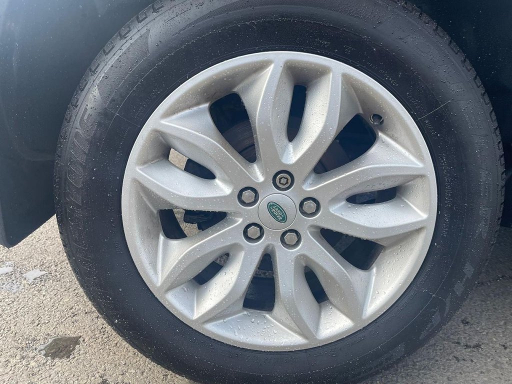 Used Land Rover Freelander 2011 for sale - 77668772: Photo 12