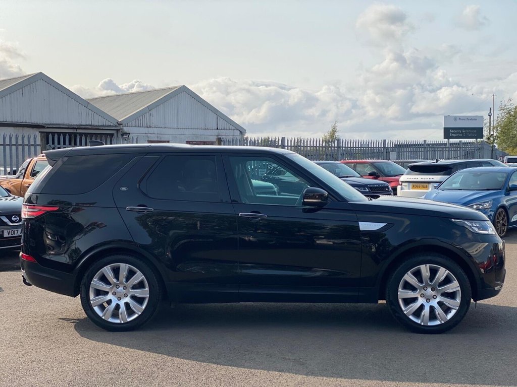 Used Land Rover Discovery 2017 for sale - 77668740: Photo 10