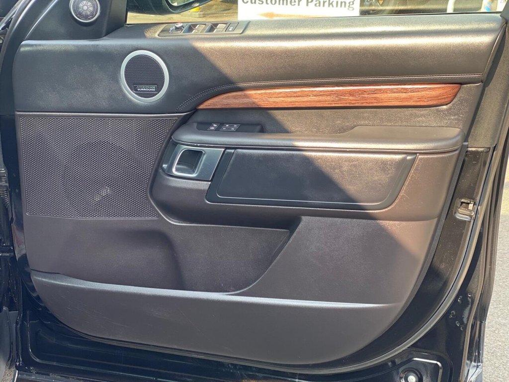 Used Land Rover Discovery 2017 for sale - 77668740: Photo 14