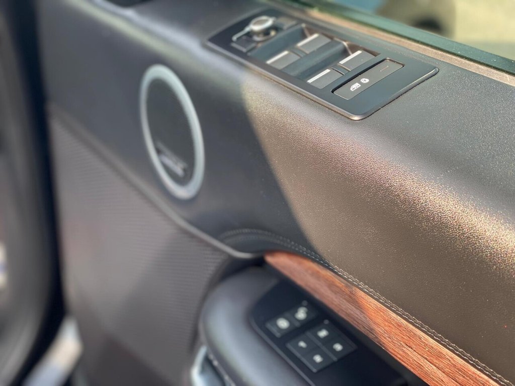 Used Land Rover Discovery 2017 for sale - 77668740: Photo 22