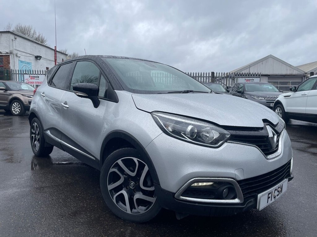 Used Renault Captur 2017 for sale - 77685277: Photo 2